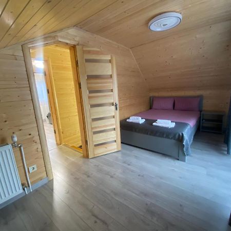 Vienna House Lägenhet Jaremtje Exteriör bild