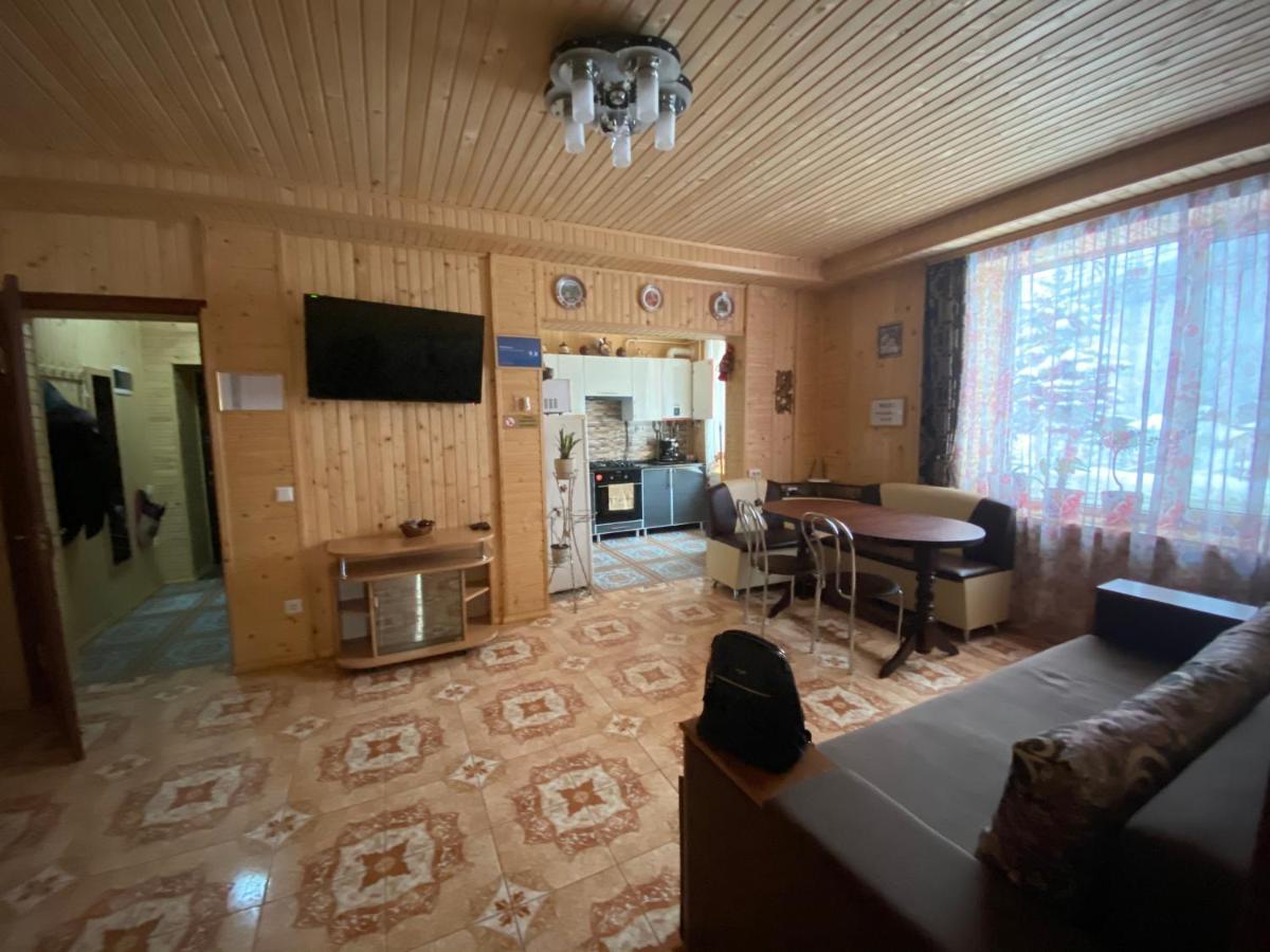 Vienna House Lägenhet Jaremtje Exteriör bild