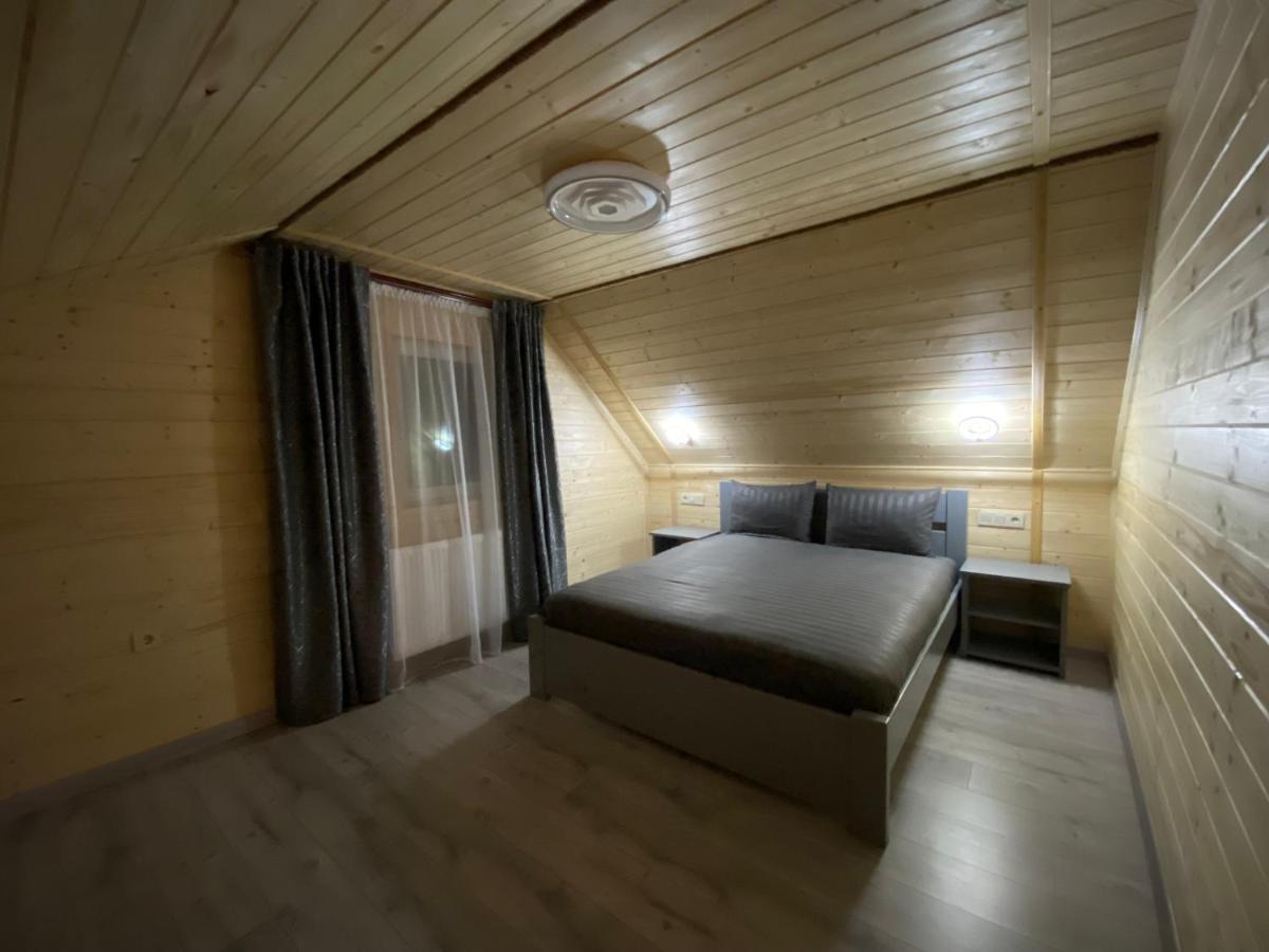Vienna House Lägenhet Jaremtje Exteriör bild