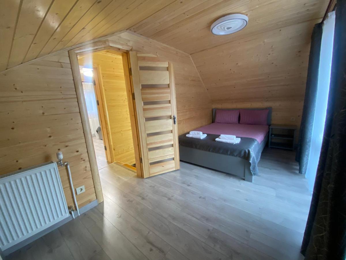 Vienna House Lägenhet Jaremtje Exteriör bild