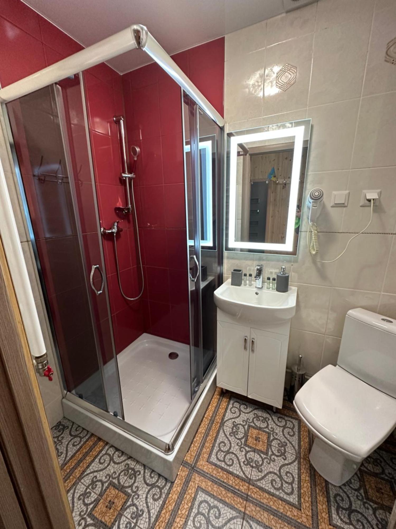 Vienna House Lägenhet Jaremtje Exteriör bild